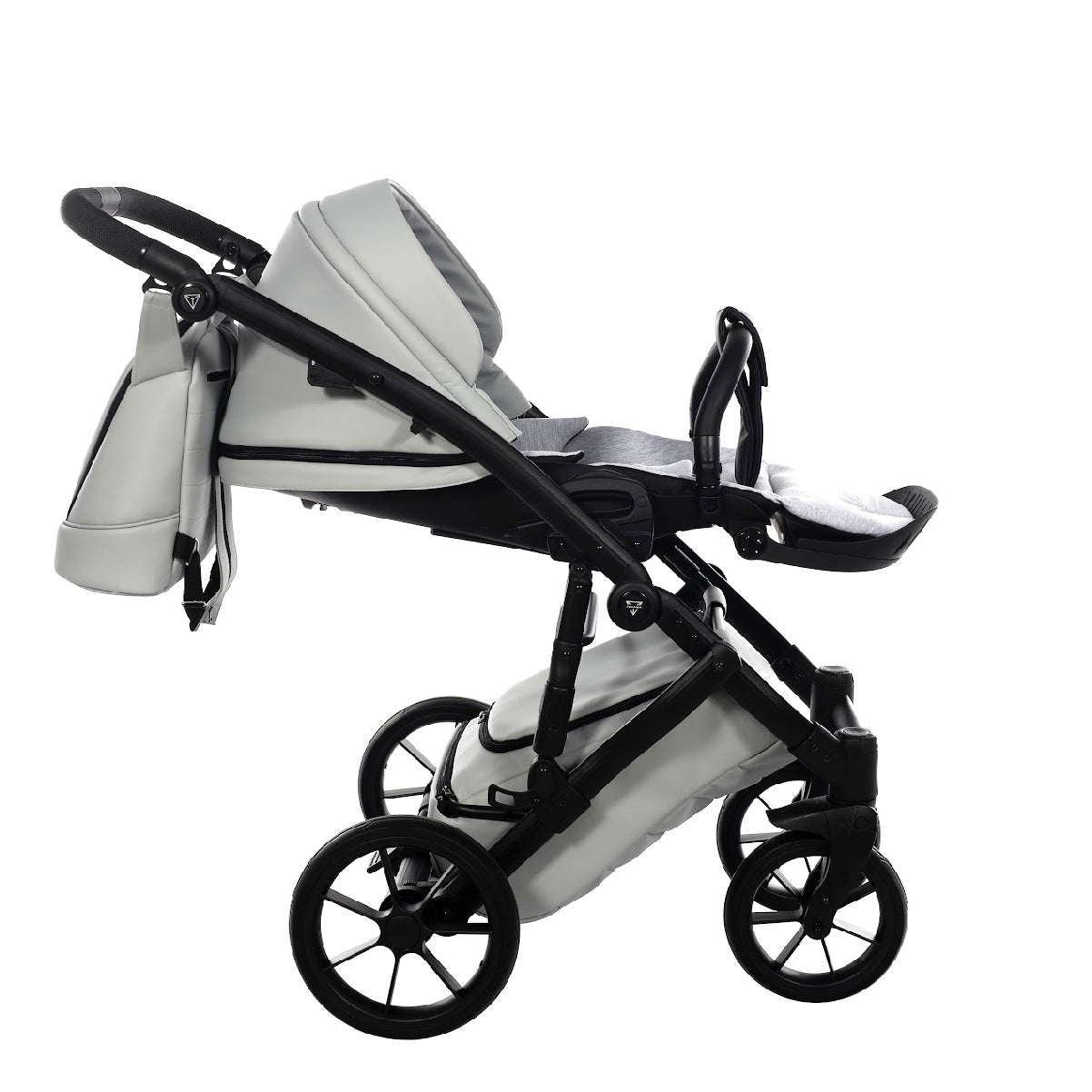 Junama Espace Eco 01
