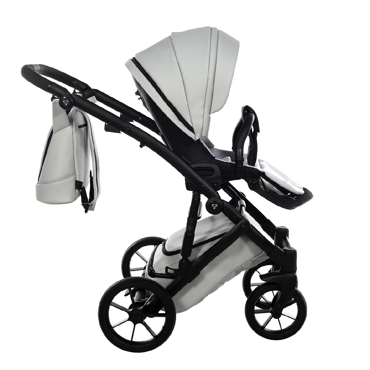 Junama Espace Eco 01
