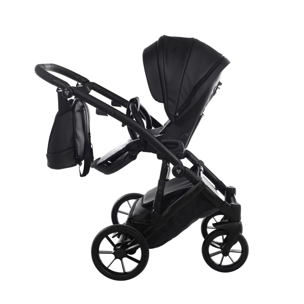 Espace Junama Eco 03