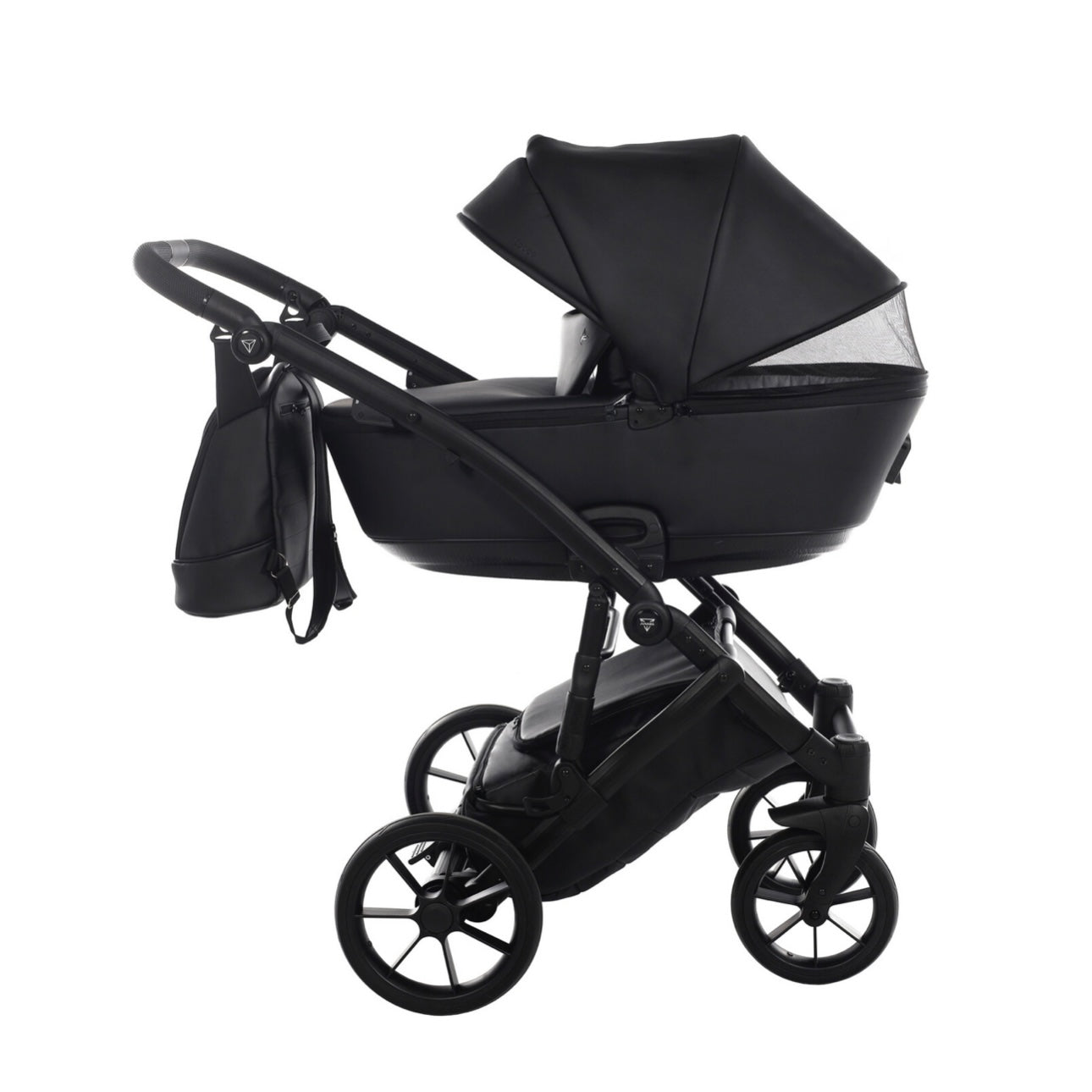 Espace Junama Eco 03