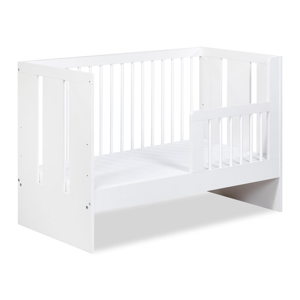 X-MAS DEAL: Joie finiti 3in1 inkl i level Pro + babybett Paula Weiss + Wickelkommode Weiss