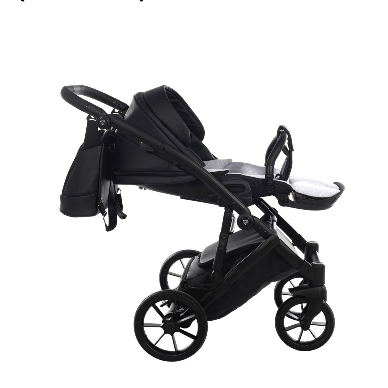 Espace Junama Eco 03