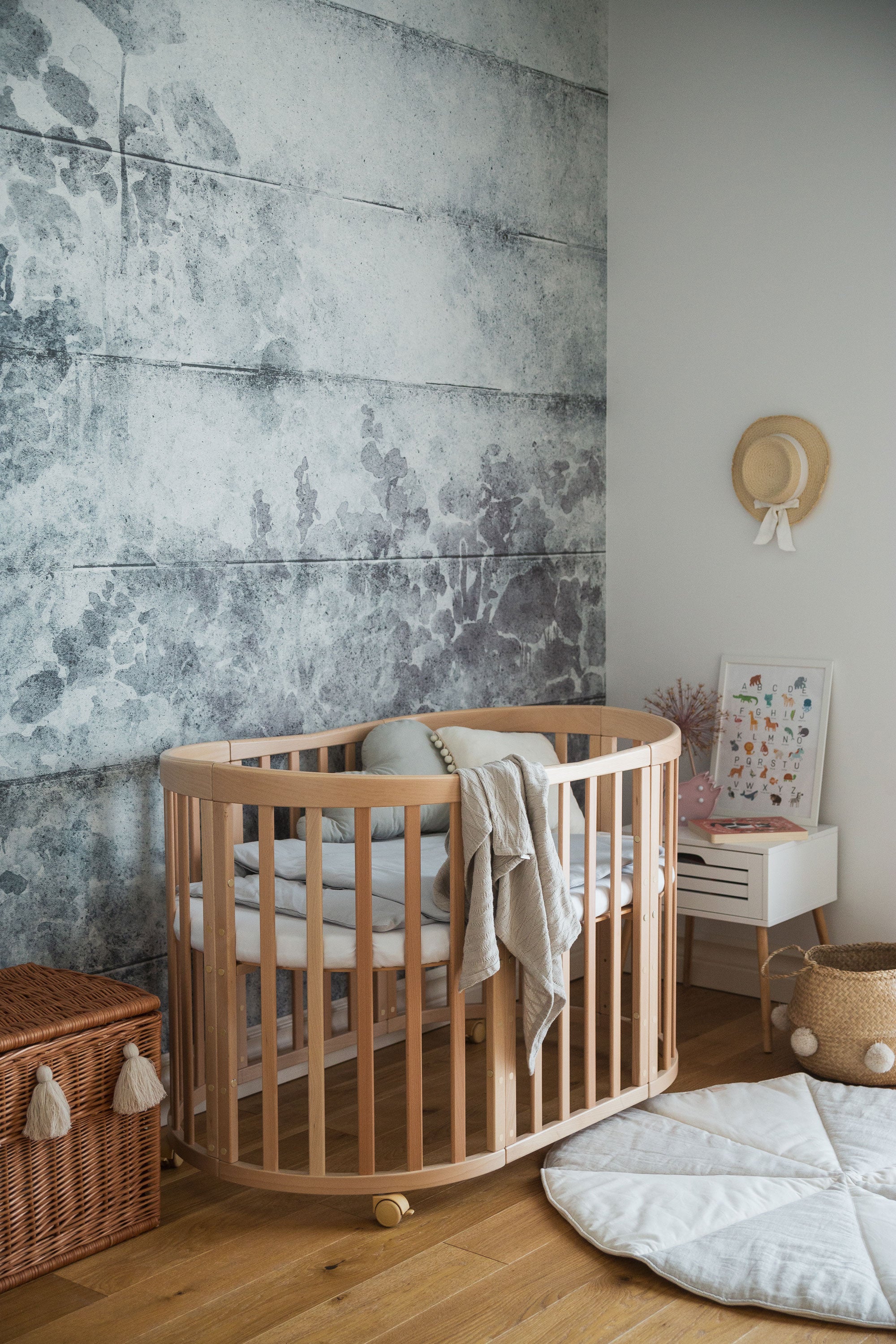 7in1 Babybett Oval Nature Bundle – inkl. Bett-Set, Matratze & Betthimmel