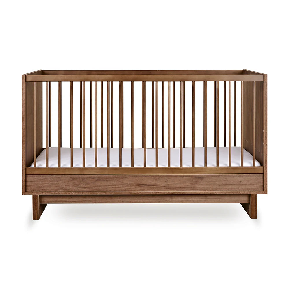Quax Babybett- und Kinderbett 70 x 140 'Kyo' Walnut