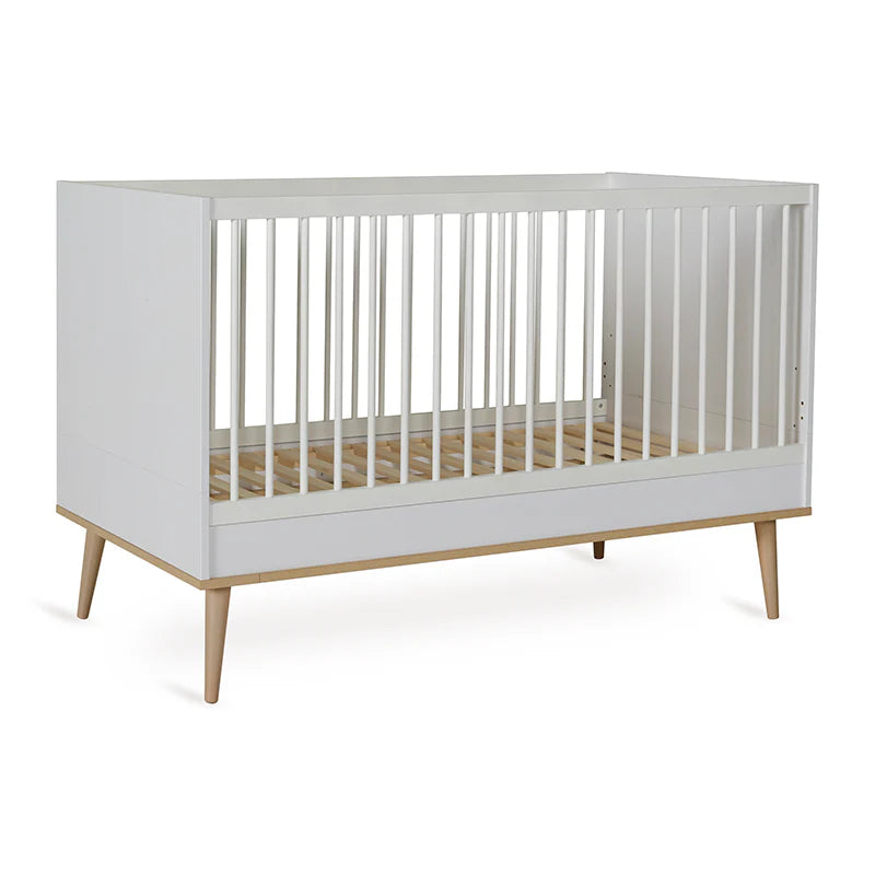 Quax Baby- und Kinderbett 70 x 140 'Flow' White
