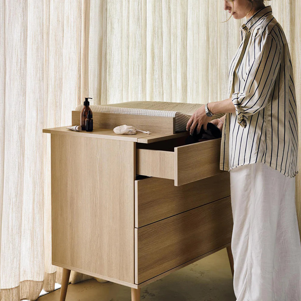 Quax Wickelkommode 'Flow' Honey Ash