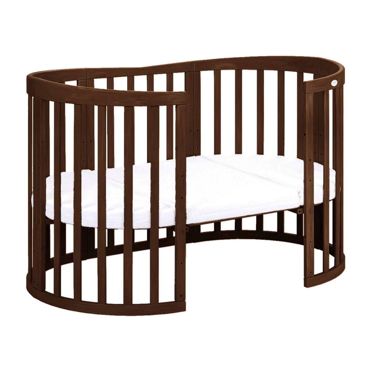 Oval 7in1 Babybett Walnut als grosses Bett mit offener Seite
