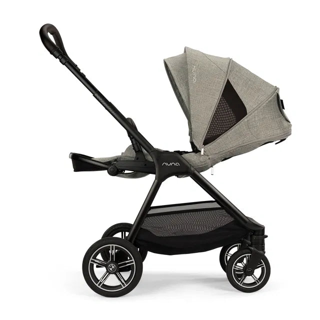 nuna triv next BMW 4in1 Set
