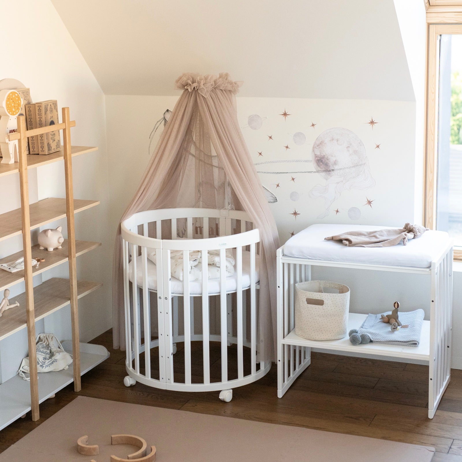 7in1 Babybett Oval Weiss – inkl. Matratze