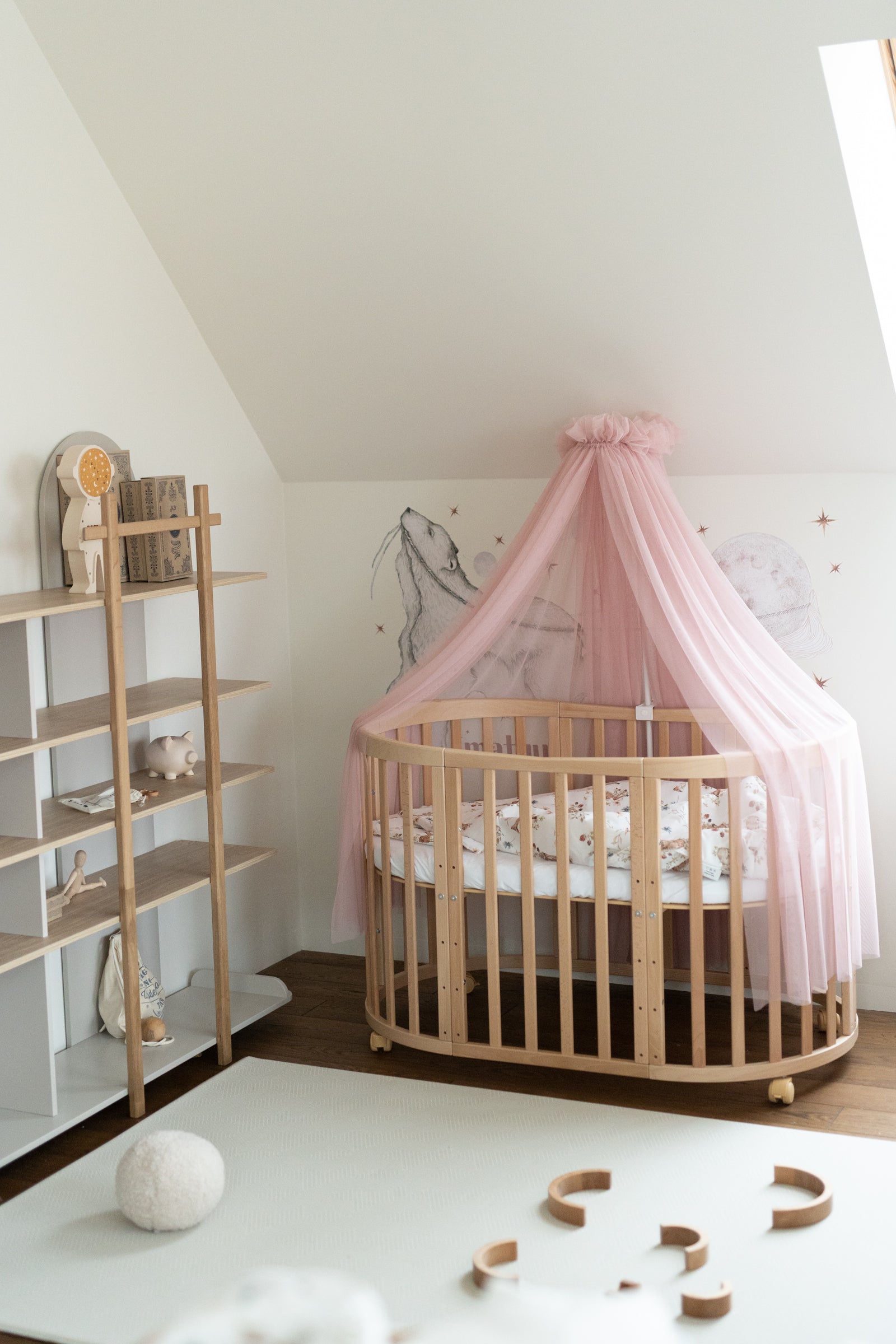 Baldachin aus Tüll in Rosa + Baldachin-Gestell