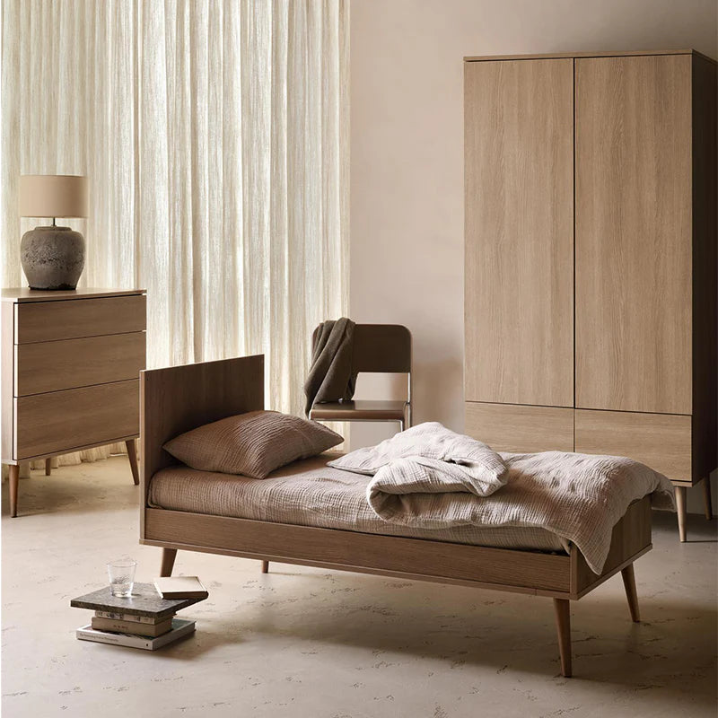 Quax Baby- und Kinderbett 70 x 140 'Flow' Honey Ash