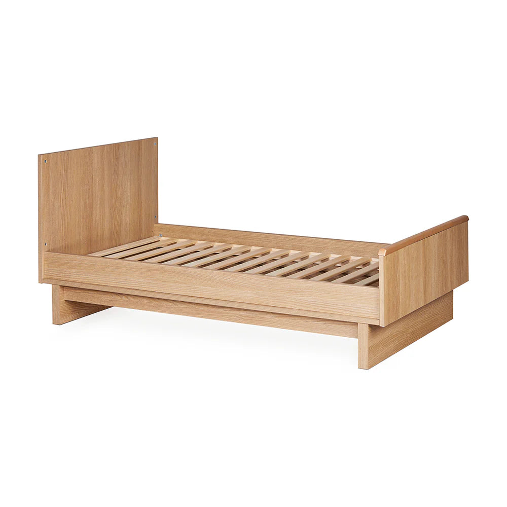 Quax Babybett- und Kinderbett 70 x 140 'Kyo' Honey Ash