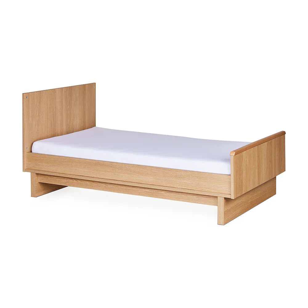 Quax Babybett- und Kinderbett 70 x 140 'Kyo' Honey Ash