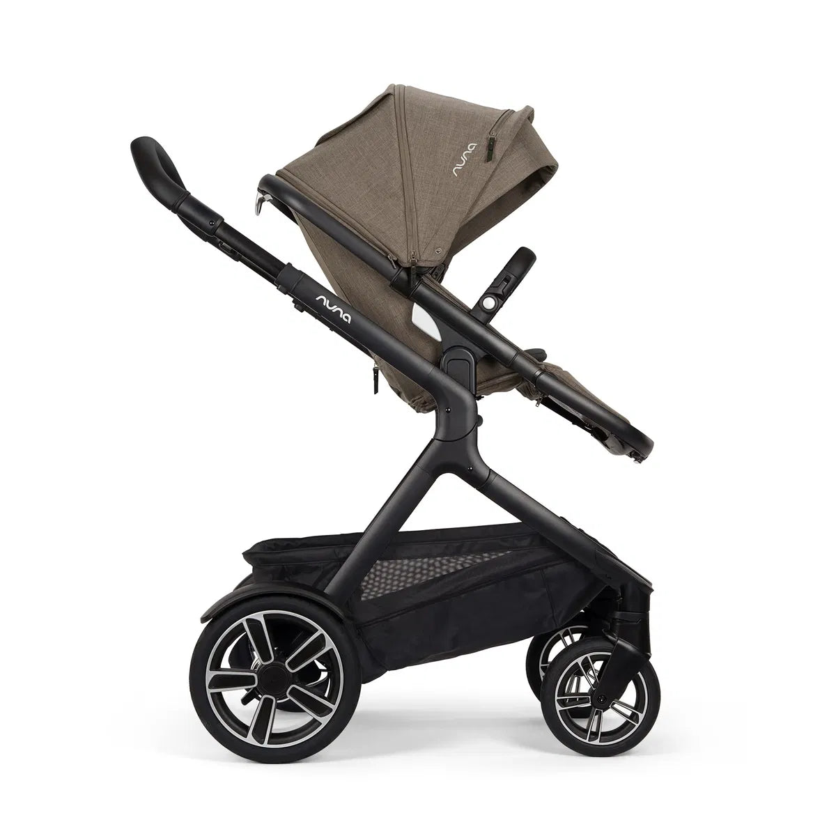 Nuna Demi Next Pistachio 4in1 Bundle inkl. Arra Flex & Base Next