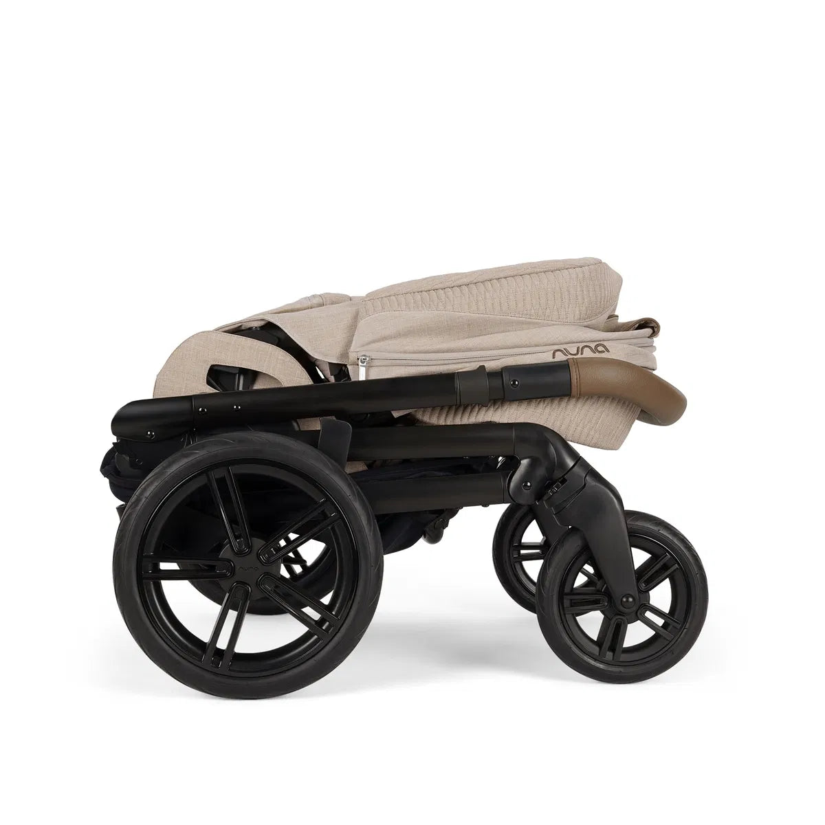 Nuna Mixx Next Cosmopolitan 2026 4in1 Bundle inkl. Arra Flex & Base Next