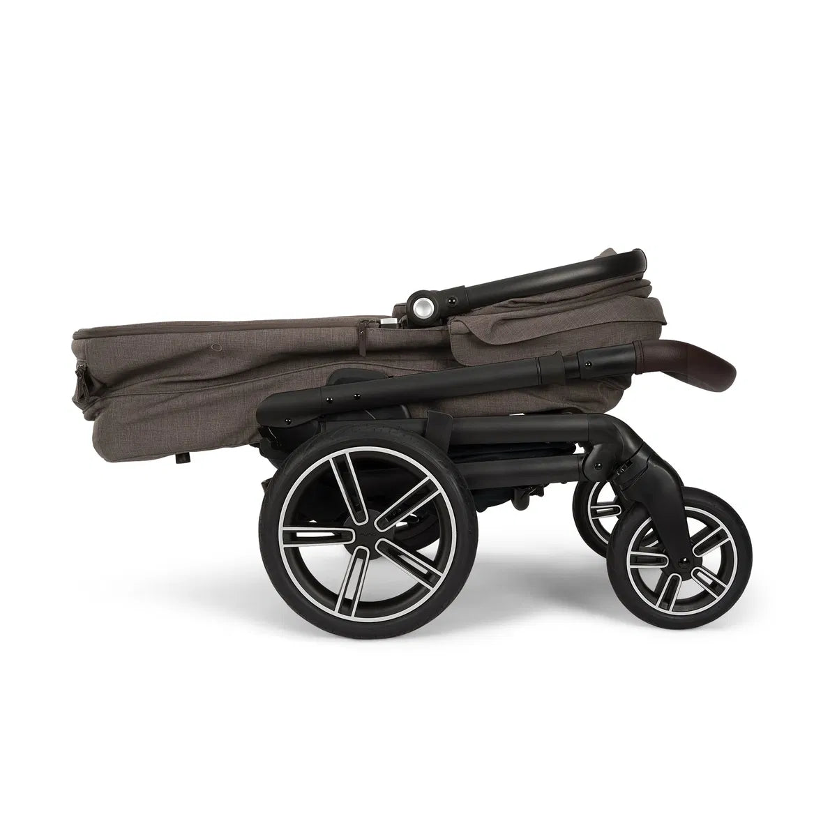 Nuna Mixx Next Chestnut 2026 4in1 Bundle inkl. Arra Flex & Base Next